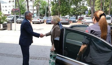 Akdeniz Üniversitesi Rektörü Özlenen Özkan Kemer’de