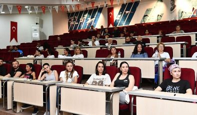 Çiğlili Sporseverler Sağlıklı Beslenme Seminerinde Buluştu