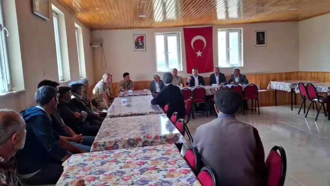 Arpaçay’da 2 aile arasındaki husumet barış görüşmeleriyle sona erdi