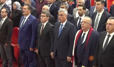 Bakan Memişoğlu’ndan İnsanlara Yatırım Vurgusu