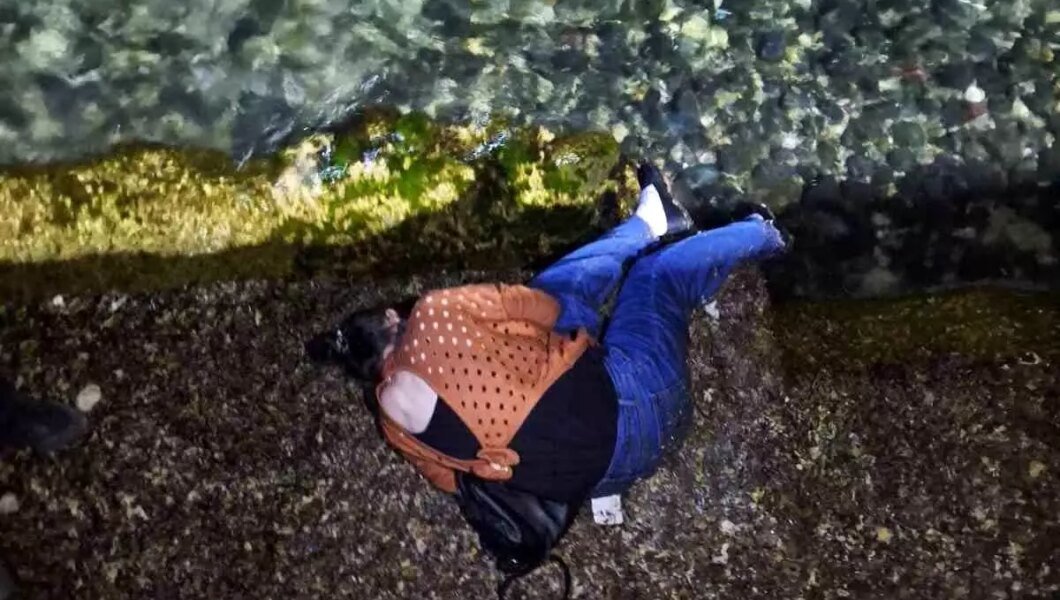 Çınarcık’ta Kadın Kaldırımdan Düştü