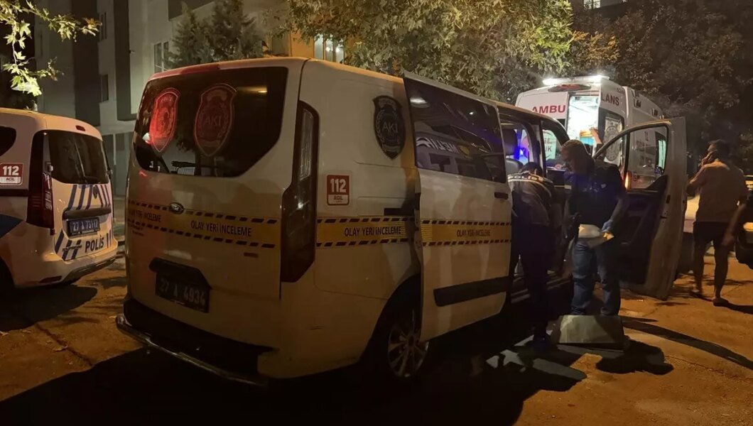 Gaziantep’te Av Tüfeği İle Kendini Yaraladı