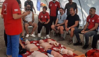Kızılay’dan STK’lara İlk Yardım Eğitimi