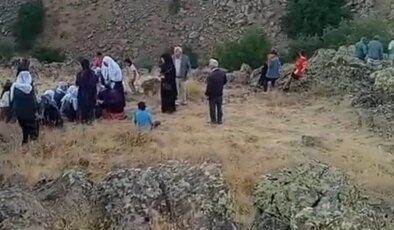 Toplamaya gittiği kaya bolı sonu oldu: Metrelerce yükseklikten düştü!