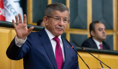 Ahmet Davutoğlu’ndan grubu bulunmayan partilere çağrı