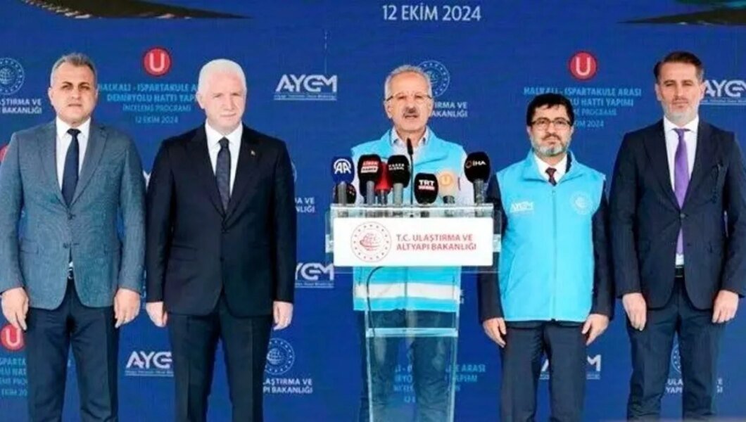 Bakan Uraloğlu, Halkalı-Ispartakule Hızlı Tren Hattı’nda incelemelerde bulundu
