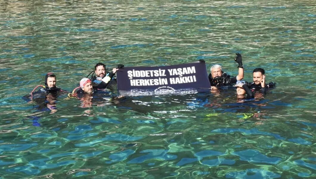 Bodrum’da Dalışla Şiddete Hayır