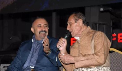 Esenyurt Kardeş Kültürler Festivali’nde Dengbej Performansları Göz Doldurdu