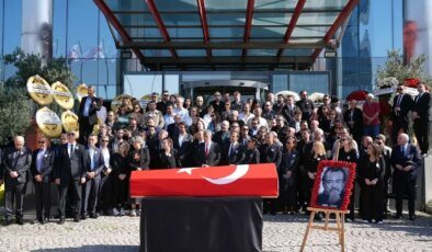 Gazeteci Güneri Cıvaoğlu Son Yolculuğuna Uğurlandı