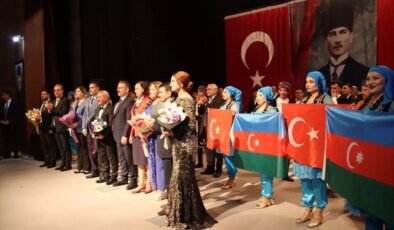 Iğdır’da Azerbaycan’ın Bağımsızlık Günü kutlandı