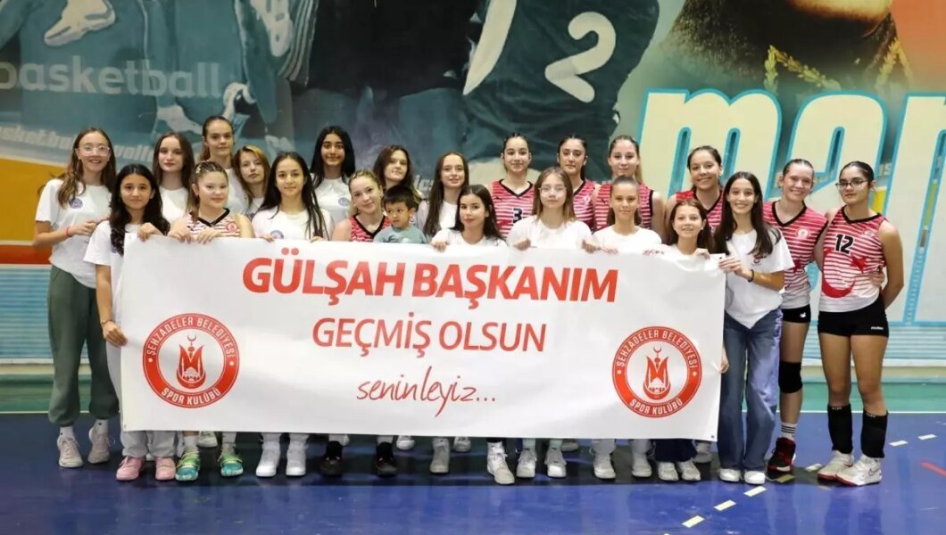 Şehzadeler Genç Kızlar Voleybol Takımı’ndan Anlamlı Galibiyet