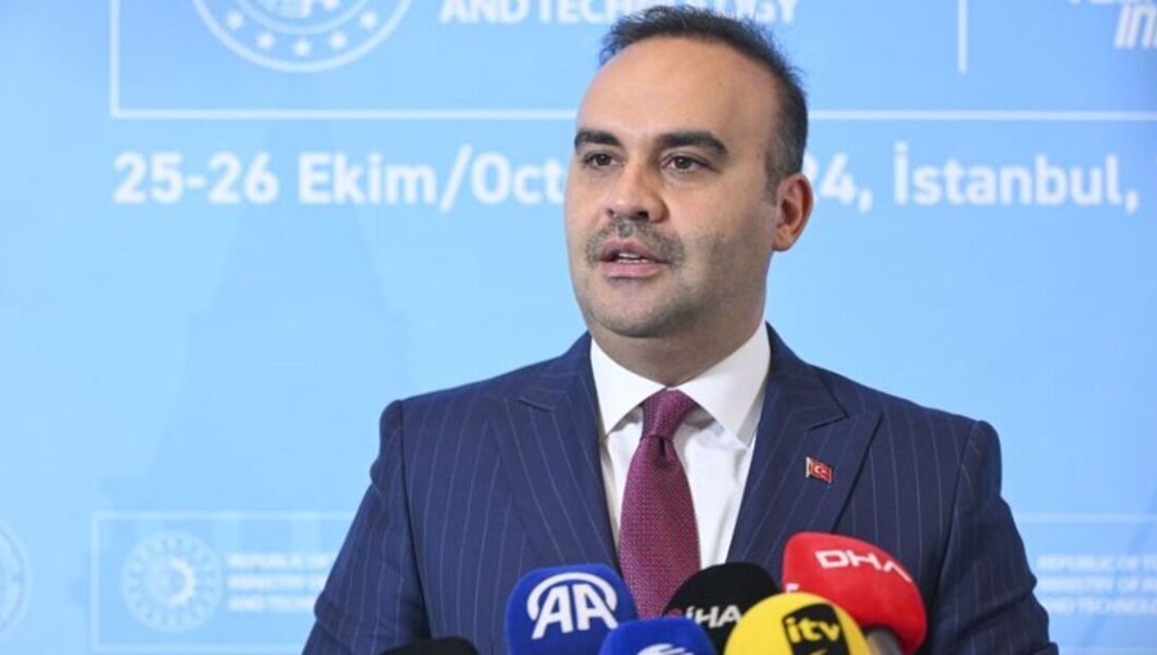 Bakan Kacır: Yapay zekadan daha fazla faydalanacağız