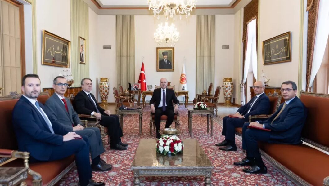 Kurtulmuş, AB Delegasyonu ile Görüştü