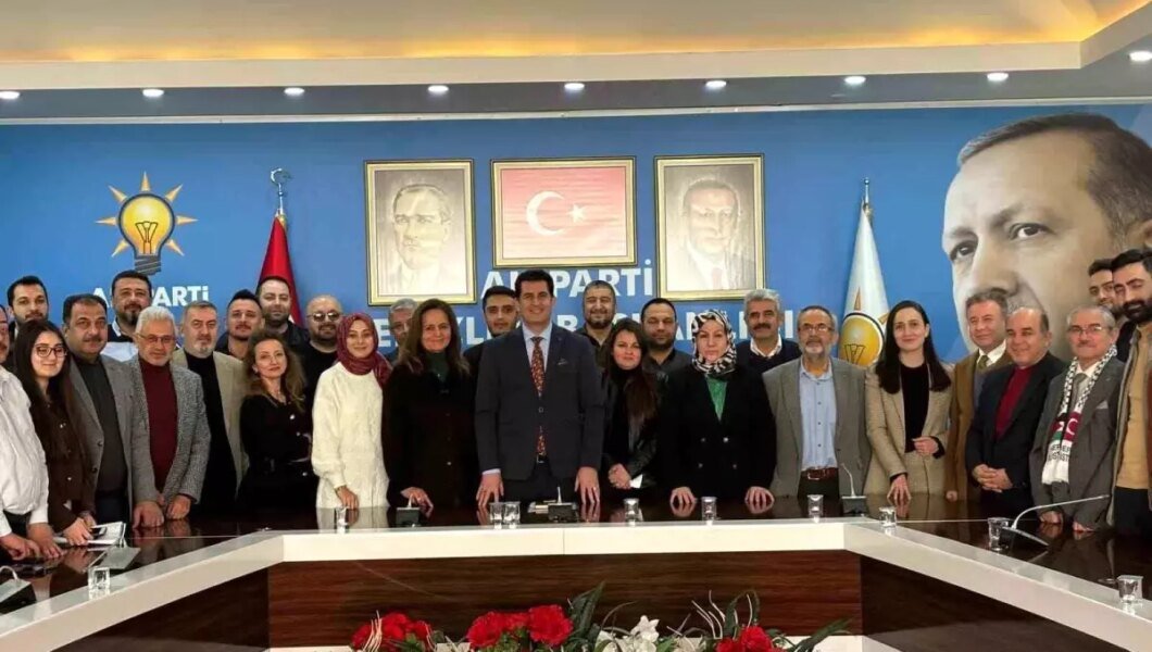 AK Parti İl Başkanı Güngör; “Aday olmayacağım ve görevimi bu kongrede devredeceğim”