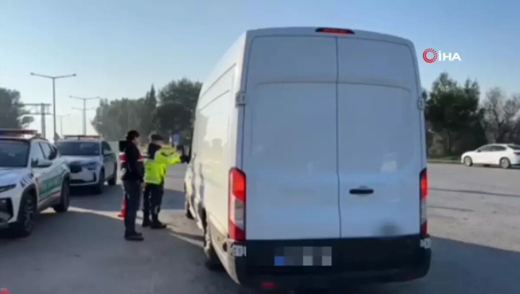 Aydın’da 2 Milyon TL Değerinde Sağlığa Zararlı Gıda Ele Geçirildi