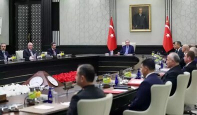 Cumhurbaşkanı Erdoğan, BM Genel Sekreteri Guterres ile MGK toplantısı esnasında telefon görüşmesi yaptı.