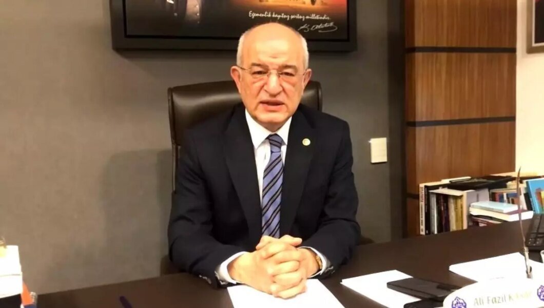 Dr. Ali Fazıl Kasap CHP’ye Döndü