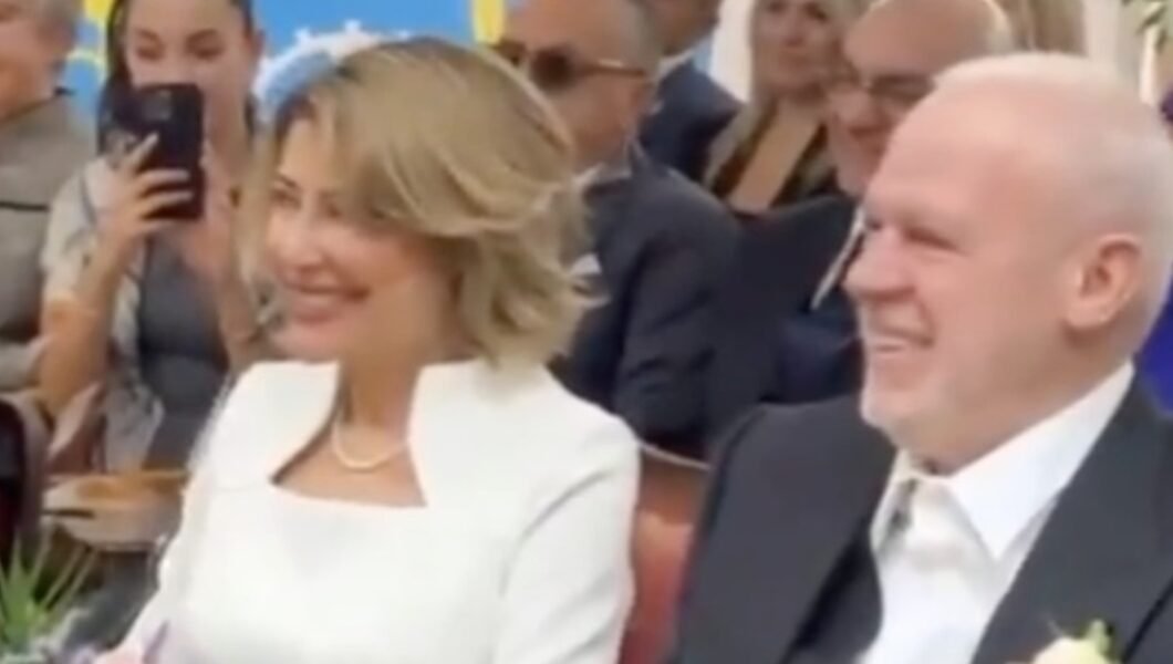 Elif Dağdeviren ile Cem Kınay evlendi