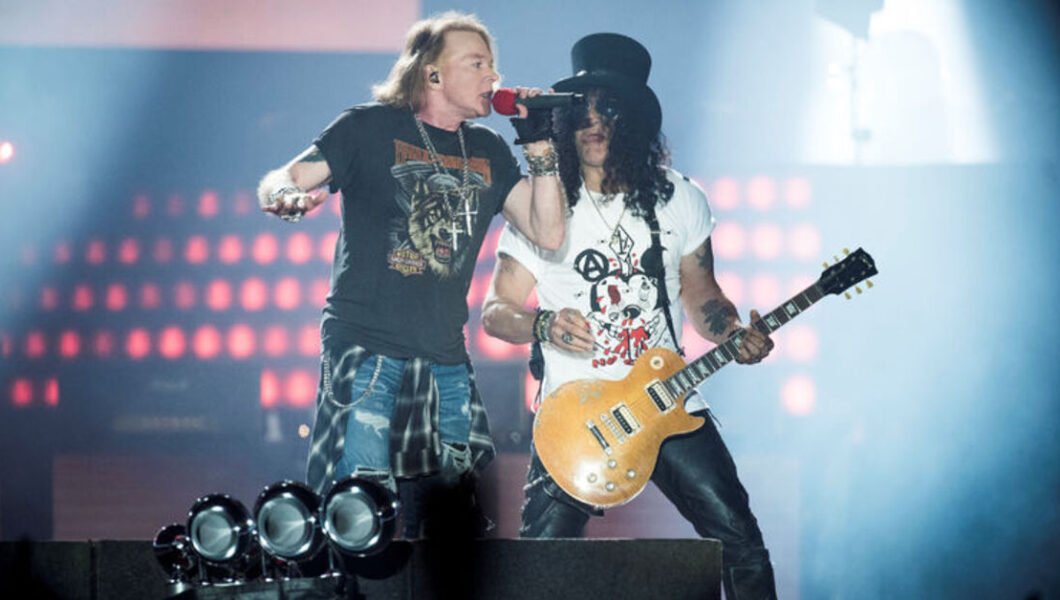 Guns N’ Roses 32 yıl sonra İstanbul’a geliyor