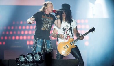 Guns N’ Roses 32 yıl sonra İstanbul’a geliyor