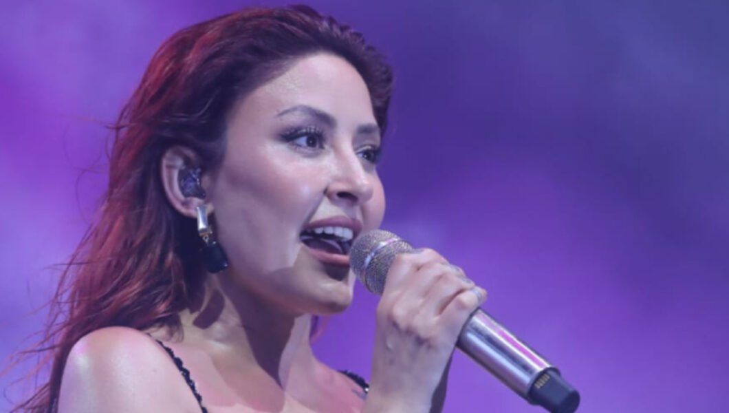 Melek Mosso: Ben de zorbalıklara uğradım