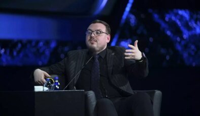 Stratcom Zirvesi: Yapay Zeka ve İletişimde Etik Vurgusu