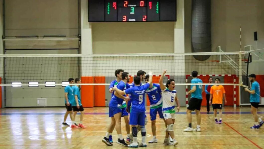 SUBÜ Voleybol Takımları Şampiyon oldu