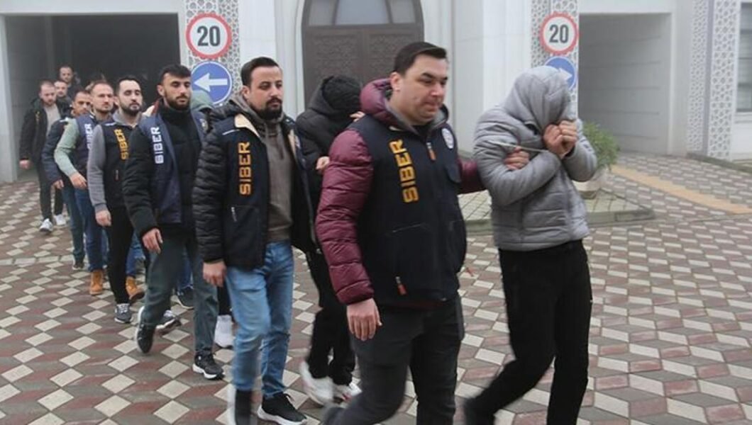 110 milyon TL dolandırıcılık yapan şebekeye operasyon
