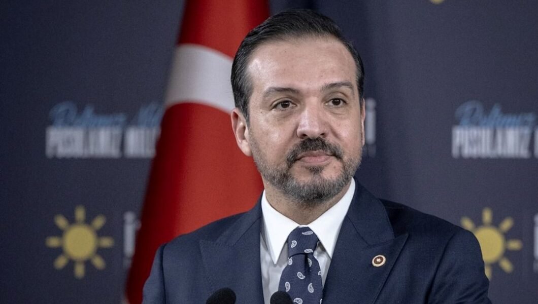 AK Parti’ye katılan Kürşad Zorlu kimdir, kaç yaşında, nereli? (Kürşad Zorlu’nun özgeçmişi)
