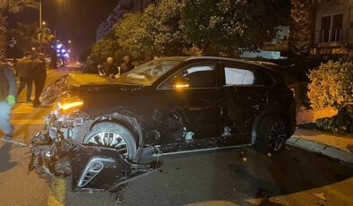 Aydın’da korkutan kaza: Seyir halindeki araca arkadan çarpınca ortalık savaş alanına döndü!
