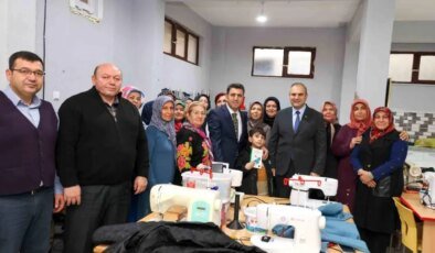 Bayırköy’de Kadınlar Dikiş Kursuyla Ekonomik Katkı Sağlıyor