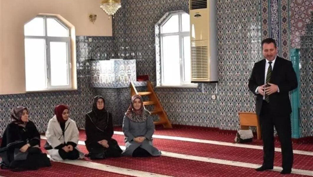Bilecik’te Cami-Genç Buluşması