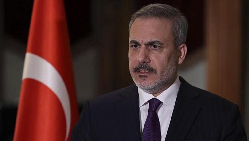 Dışişleri Bakanı Hakan Fidan Yunan mevkidaşı ile telefonda görüştü