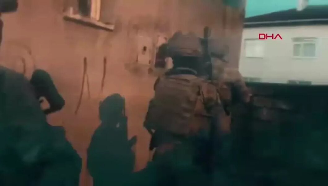 FETÖ’ye Yönelik Kıskaç-35 Operasyonunda 47 Şüpheli Yakalandı
