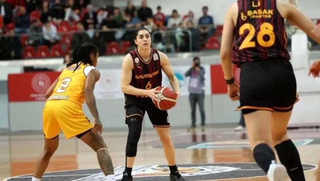 Galatasaray’dan Zorlu Galibiyet