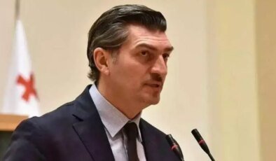 Gürcistan Cumhurbaşkanı Epifani Bayramı Dolayısıyla 613 Mahkumu Affetti