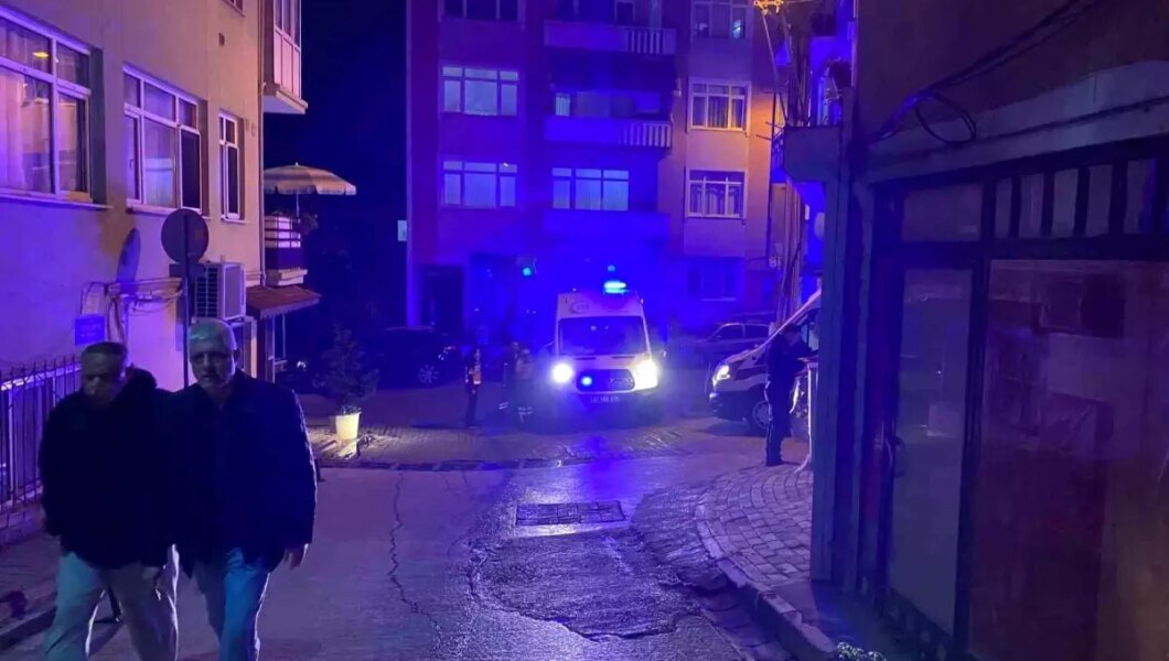 İzmit’te Çatı Katında Yangın