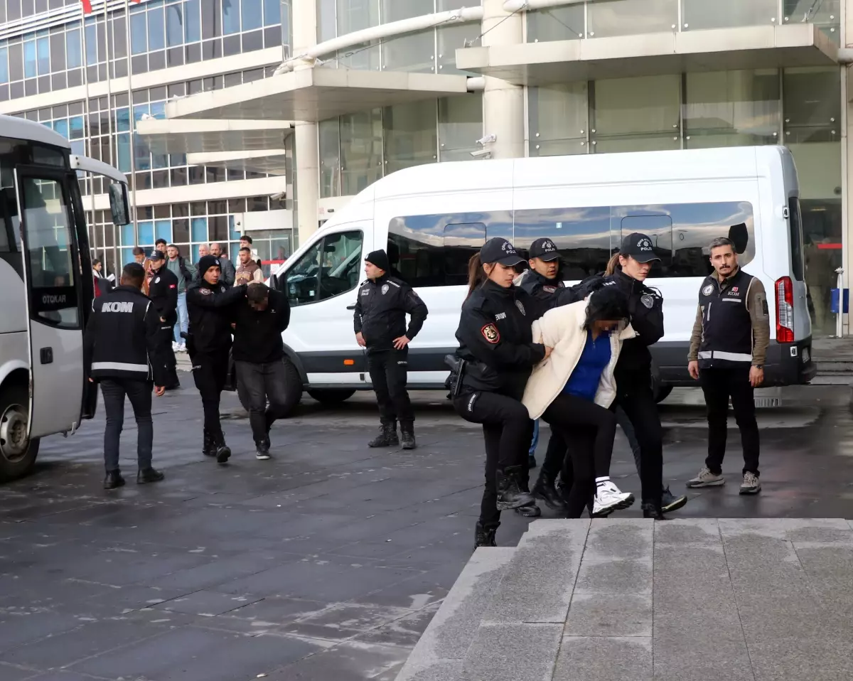 Kayseri’de Organize Suç Operasyonu: 13 Tutuklama