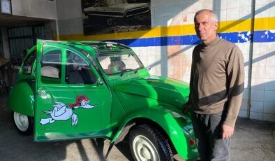 Klasik Otomobil Tutkunu Metin Köksal, Hurda Araçları Yeniliyor