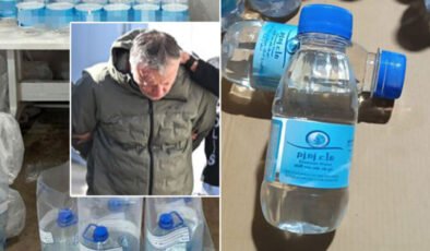 Zem zem suyunu musluk suyuyla karıştırıp çoğaltmış! Zem zem suyuna aroma da koymuş!
