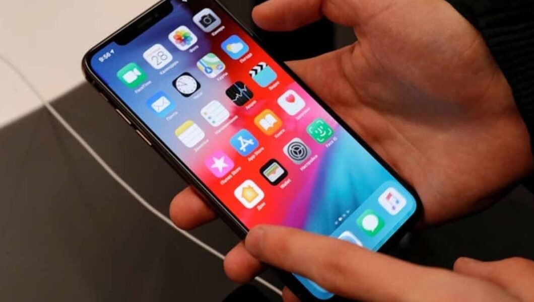Eski Apple çalışanı uyardı: İşte iPhone pilinizi öldüren hata