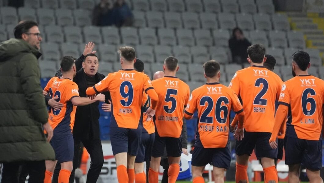 Başakşehir’e tek gol yetti, Sivasspor ateşe düştü