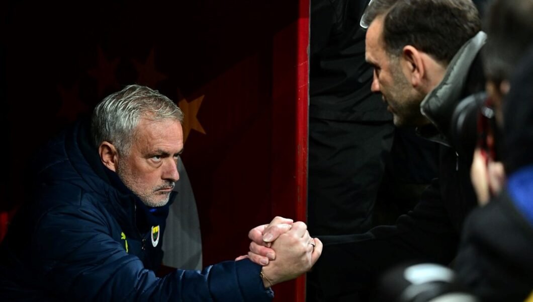 Mourinho derbideki ırkçılık iddialarının ardından konuştu: “Bana saldırma şekilleri akıllıca değildi, nasıl bu kadar alçalabildiler?”