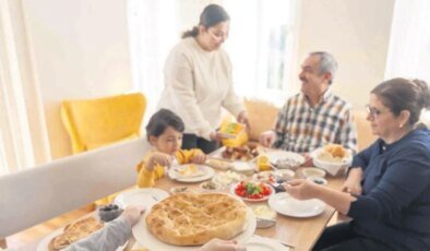 Sağlıklı iftarın sırrı 10 dakika ara