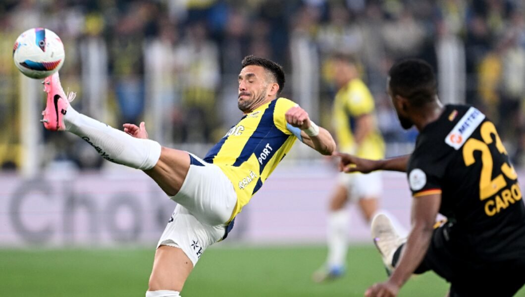 Fenerbahçe 90+4’te yıkıldı! Kadıköy çöktü…