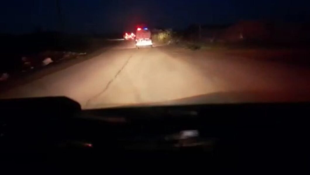 Filistin Kızılayı, İsrail’in sağlık çalışanlarının bulunduğu araçlara açtığı görüntüleri paylaştı