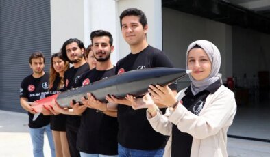 Öğrencilerin ürettiği BİRGÜL roketi TEKNOFEST finalinde