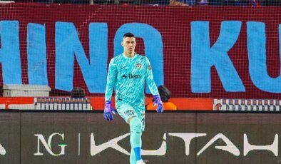 Premier Lig devleri Berke Özer’i izlemeye geldi