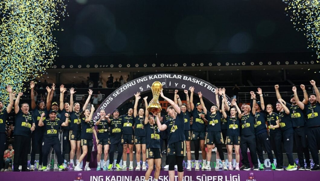 Şampiyon Fenerbahçe Opet