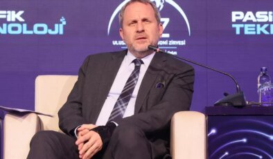 Savunma Teknolojilerinin Geleceği Zirvede Tartışıldı